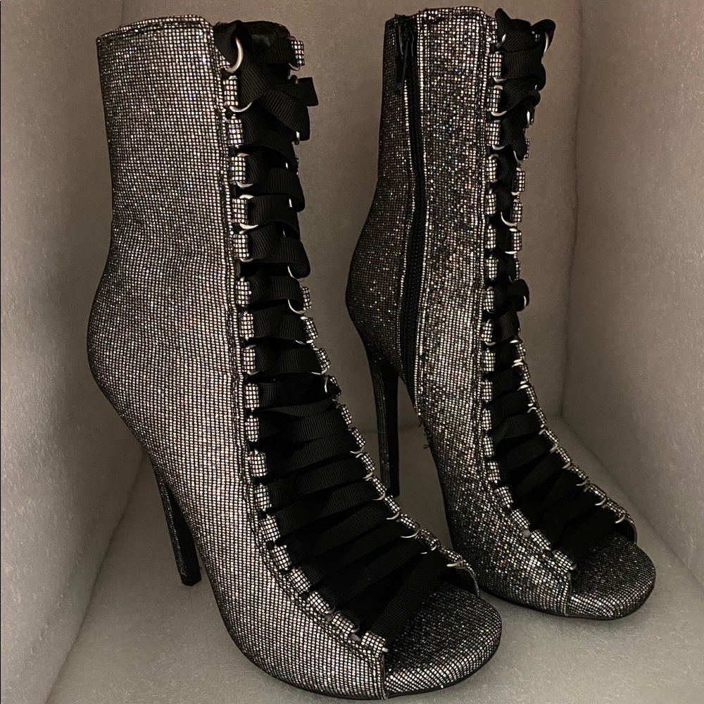 Steve Madden FEVER high heel booties